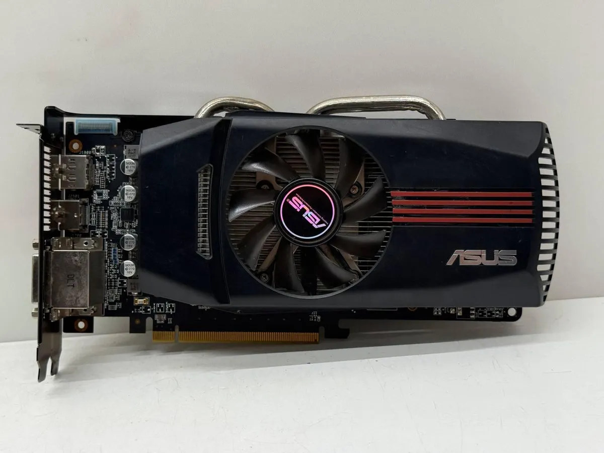Вживана відеокарта ASUS Radeon HD 6850 1GB GDDR5 | Купити б/в GPU AMD в Україні