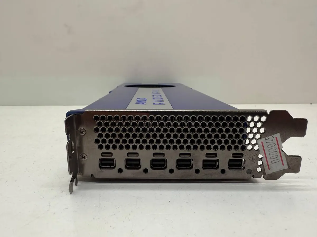 Вживана відеокарта AMD Radeon Pro VII 16GB HBM2 | Купити б/в професійний GPU в Україні
