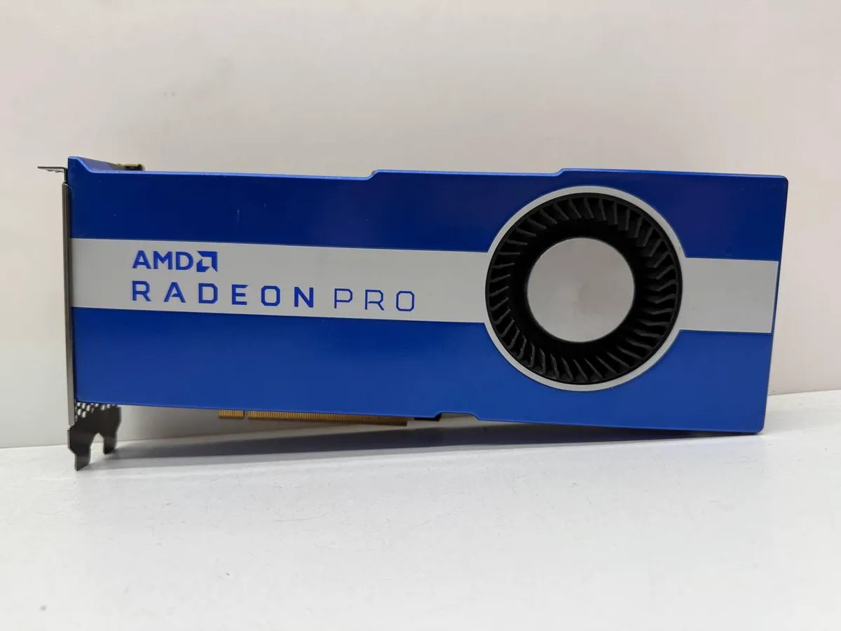 Вживана відеокарта AMD Radeon Pro VII 16GB HBM2 | Купити б/в професійний GPU в Україні