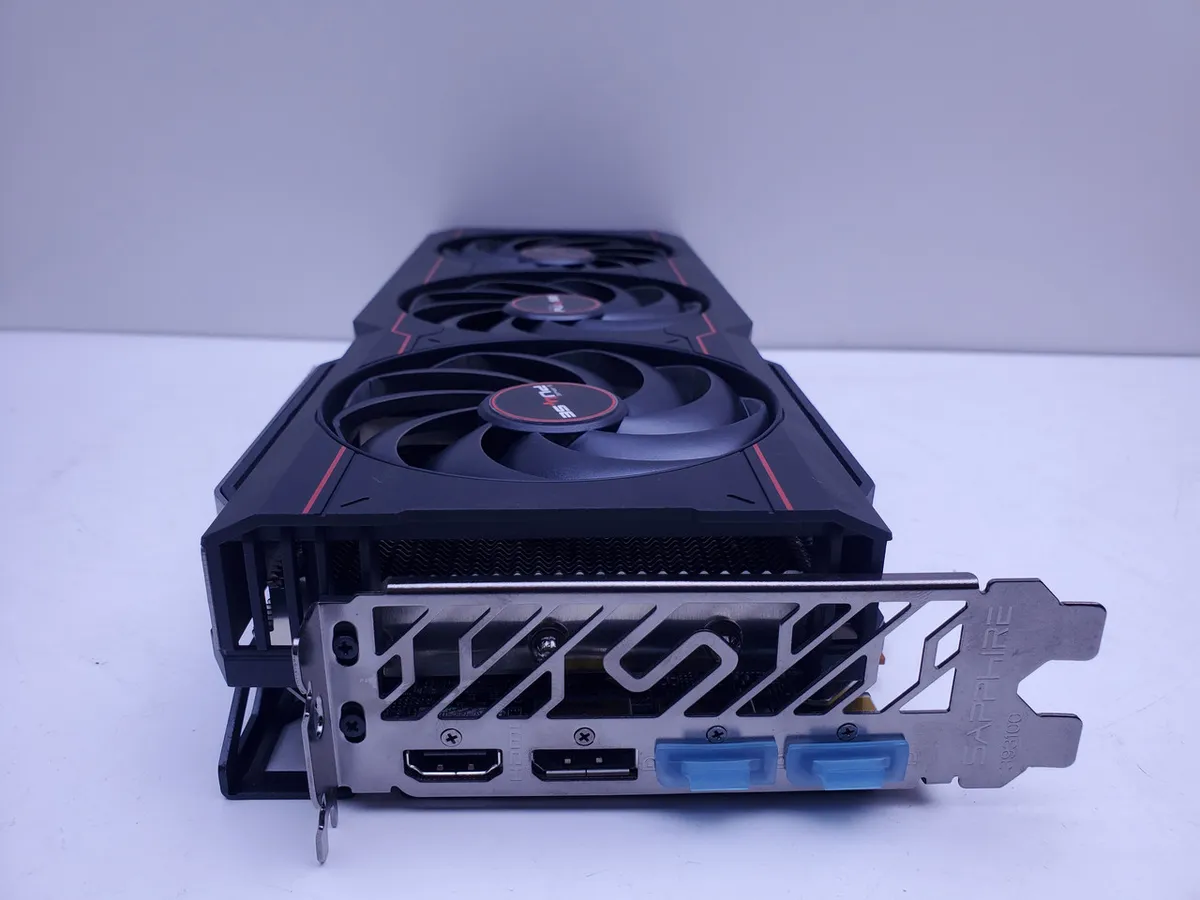 Вживана відеокарта Sapphire Pulse RX 6800 16GB GDDR6 | Купити б/в GPU AMD в Україні