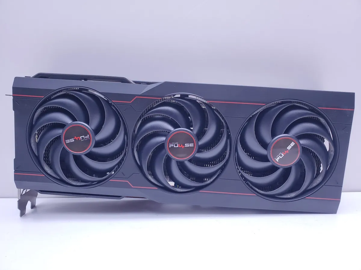Вживана відеокарта Sapphire Pulse RX 6800 16GB GDDR6 | Купити б/в GPU AMD в Україні