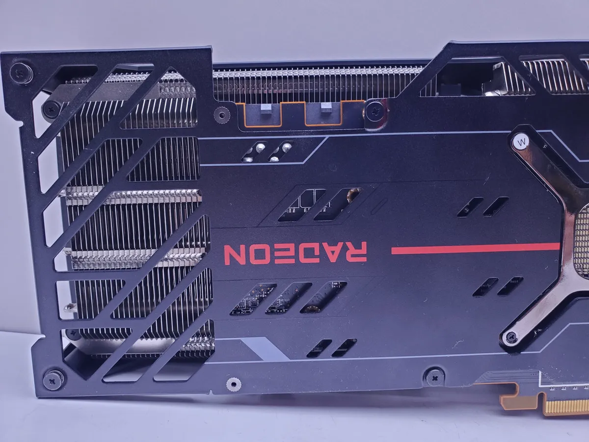 Відеокарта Sapphire Pulse RX 6800 16GB | Гарантія якості від KOMPi