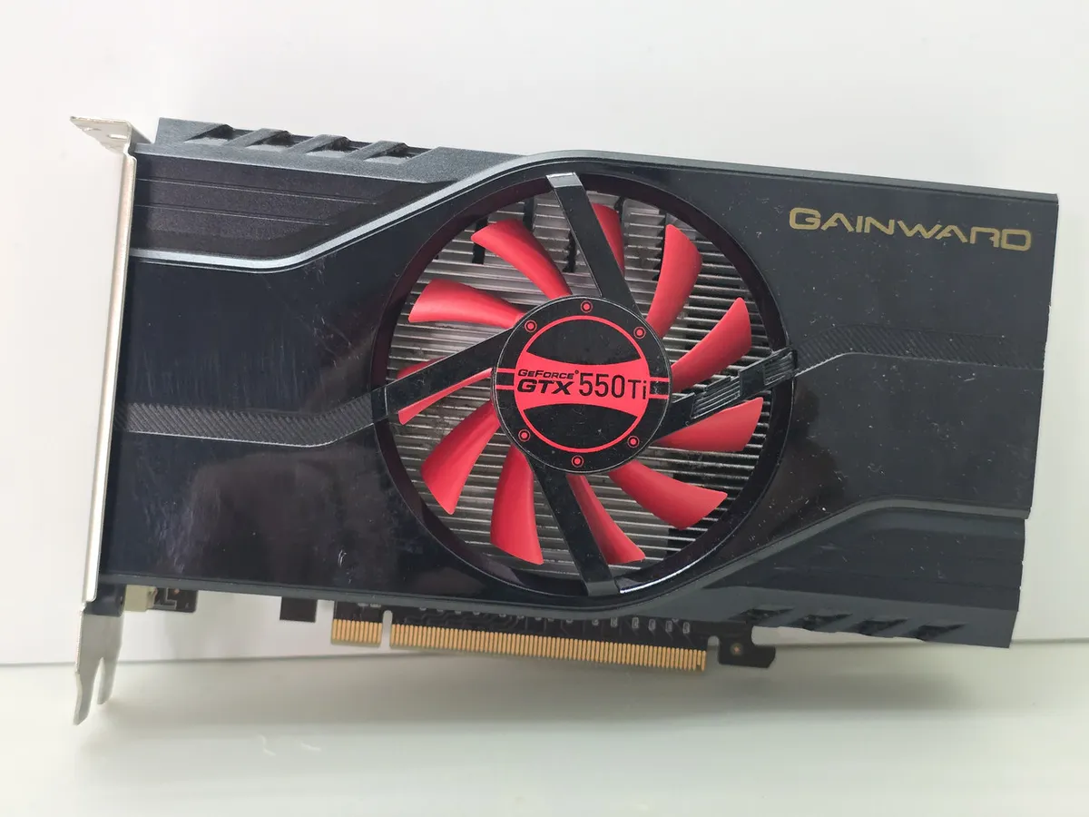 Купити відеокарту Gainward GeForce GTX 550 Ti 1GB вживану з гарантією 1 місяць