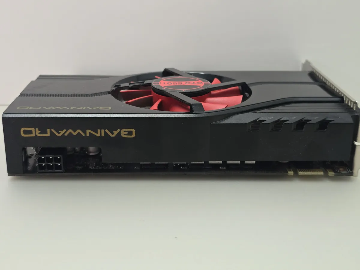 Купити відеокарту Gainward GeForce GTX 550 Ti 1GB вживану з гарантією 1 місяць