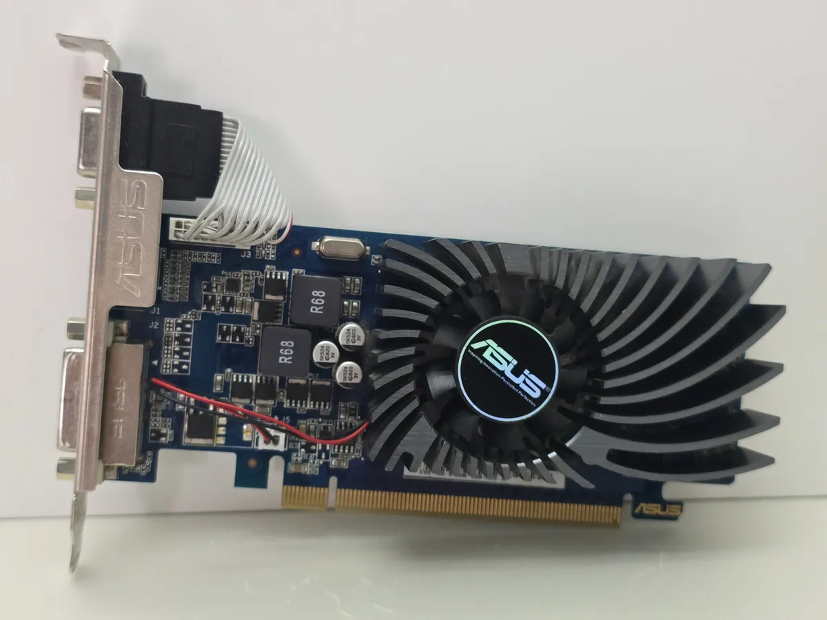 Купити відеокарту ASUS GeForce GT 620 1GB вживану з гарантією 1 місяць
