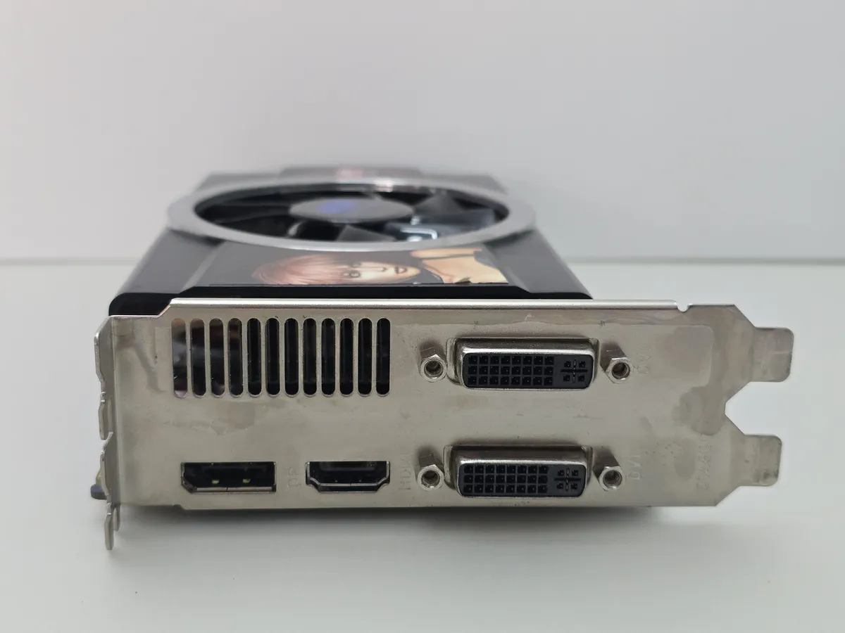 Відеокарта Sapphire Radeon HD 5770 1GB б/у - перевірена з гарантією