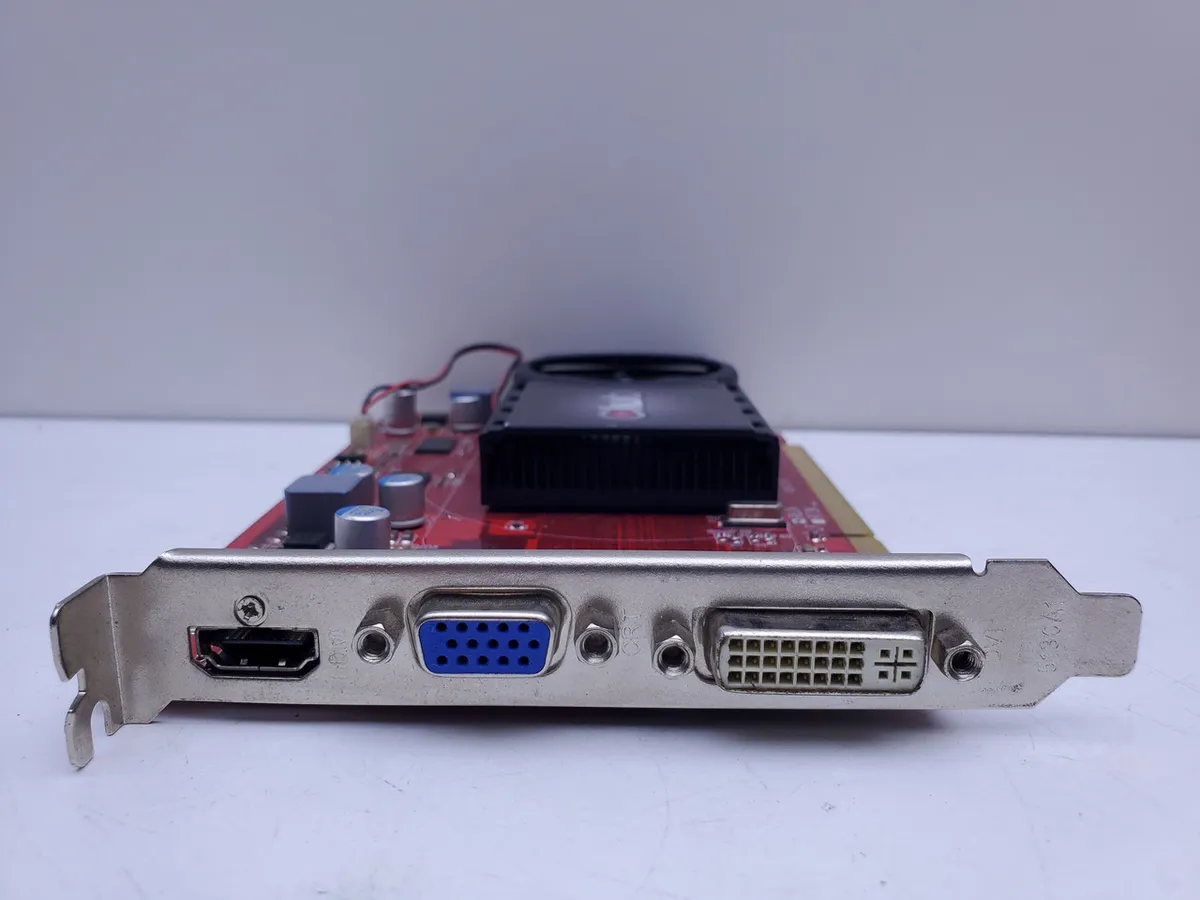 Купить видеокарту Club 3D Radeon HD 5570 1GB б/у с гарантией 1 месяц