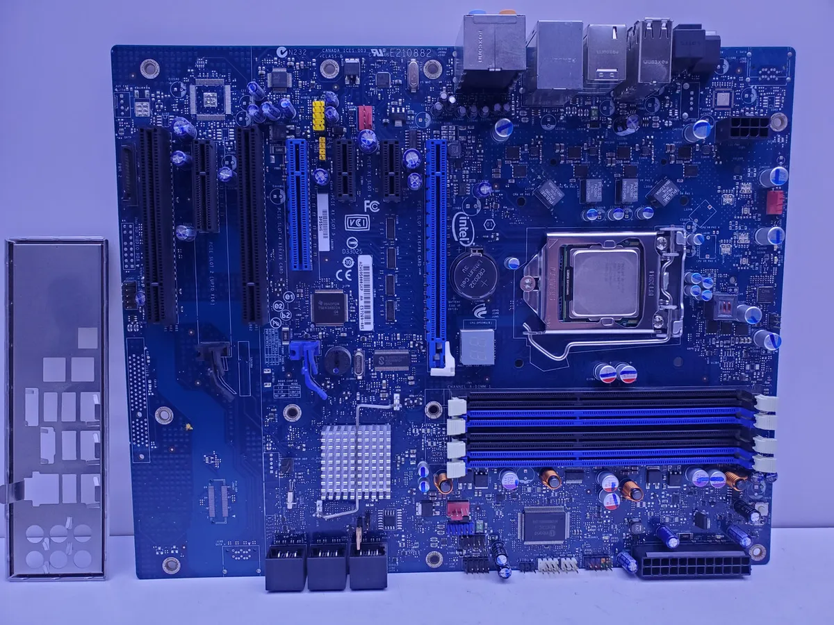 Материнська плата Intel DH55WG (LGA 1156, DDR3, б/в)