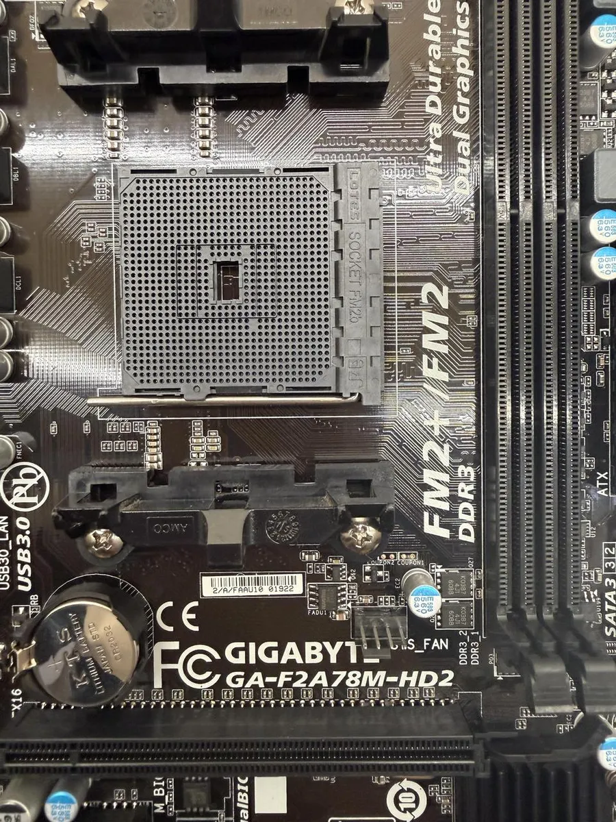 Материнська плата Gigabyte GA-F2A78M-HD2 (Socket FM2+, DDR3,