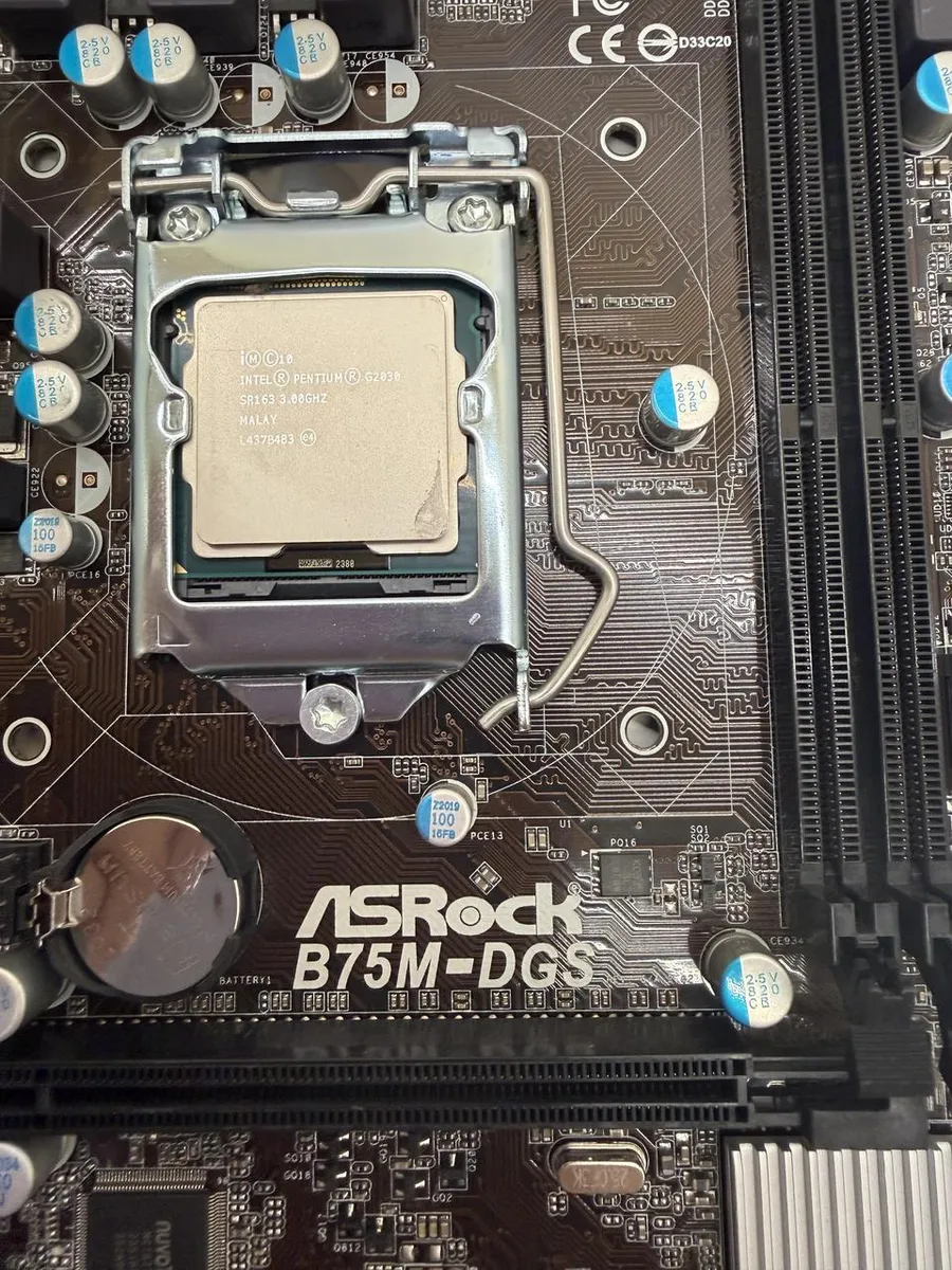 Материнська плата ASRock B75M-DGS LGA 1155 DDR3