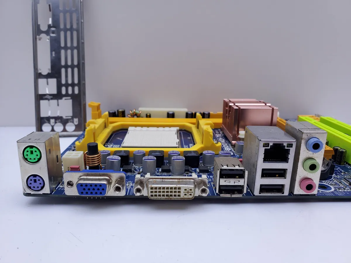 Материнська плата Biostar GF8100 M2+ Socket AM2+, DDR2, б/в