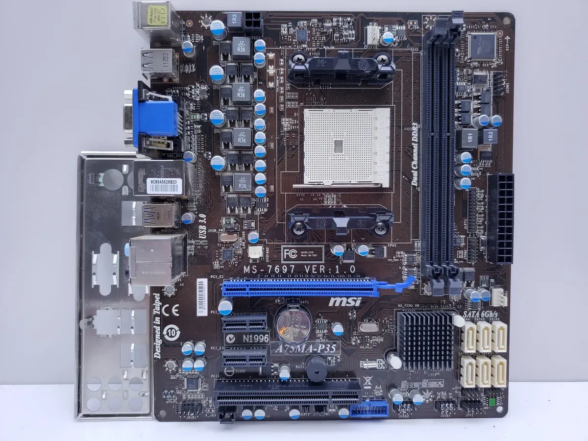 Материнська плата MSI A75MA-P35 (Socket FM1, DDR3, б/в)