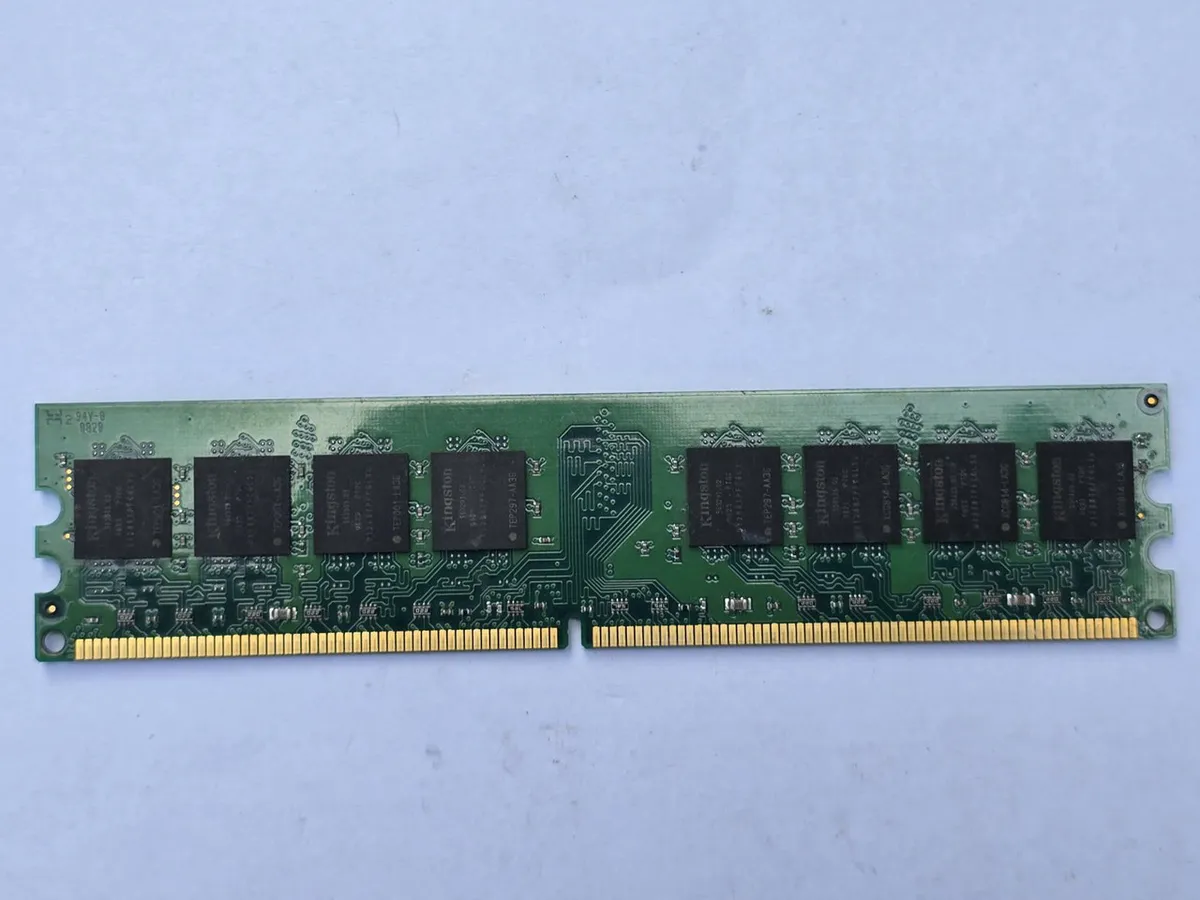 Купити Оперативну пам'ять Kingston 2GB DDR2 667MHz б/у з гарантією 1 місяць