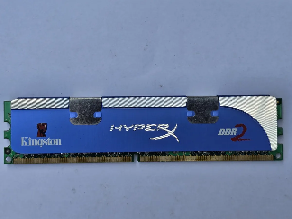 Купить Оперативную память Kingston HyperX 2GB DDR2 1066MHz б/у с гарантией 1 месяц