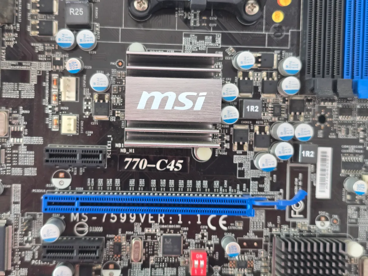 Материнська плата MSI 770-C45 (Socket AM3, DDR3, б/у) купити в Україні