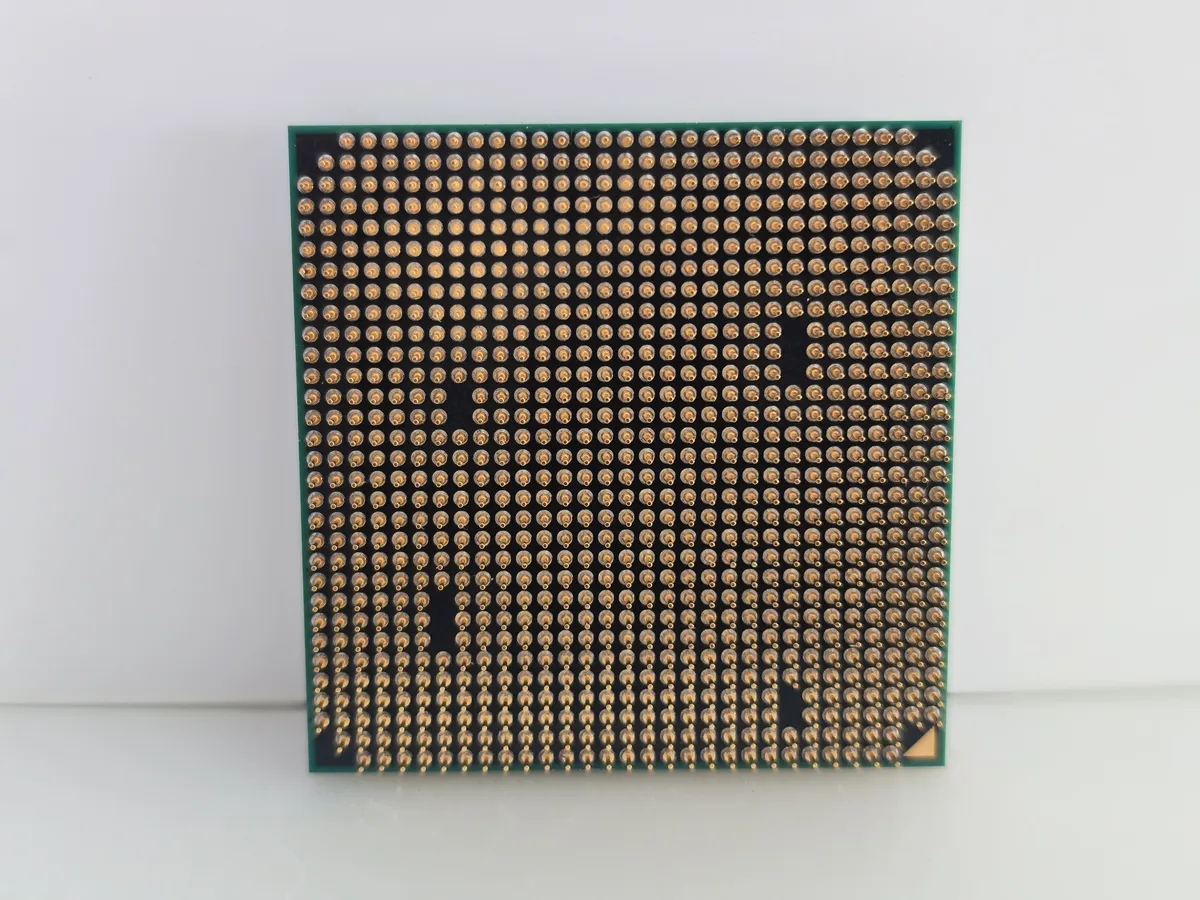 Процесор AMD Phenom II X4 810 AM2+ 2.6GHz (Socket AM2+/AM3, Tray, бу)