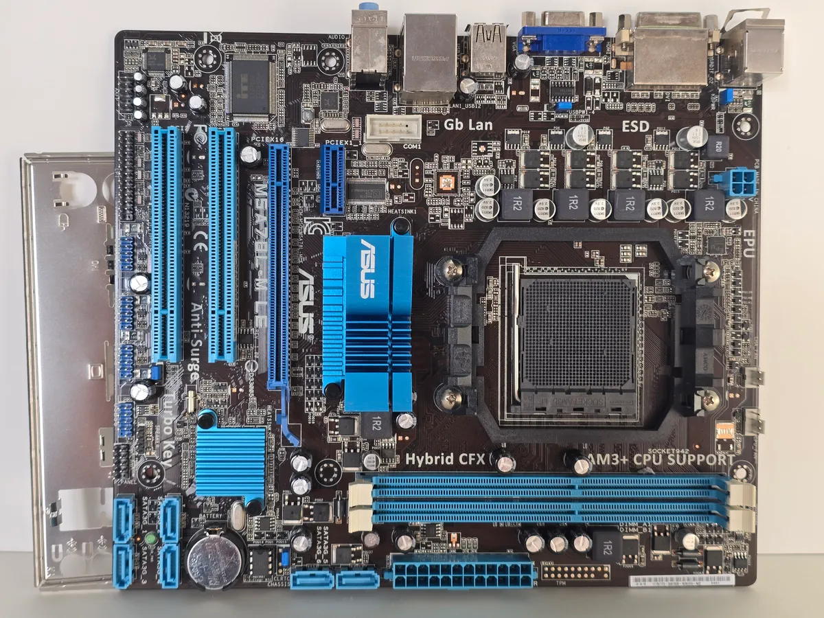 Купити Материнську плату ASUS M5A78L-M LE (Socket AM3+, DDR3, AMD FX, б/у)