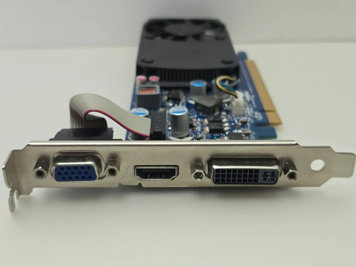 Відеокарта Nvidia GeForce GT 220 1GB GDDR3 Б/У – Купити в KOMPi