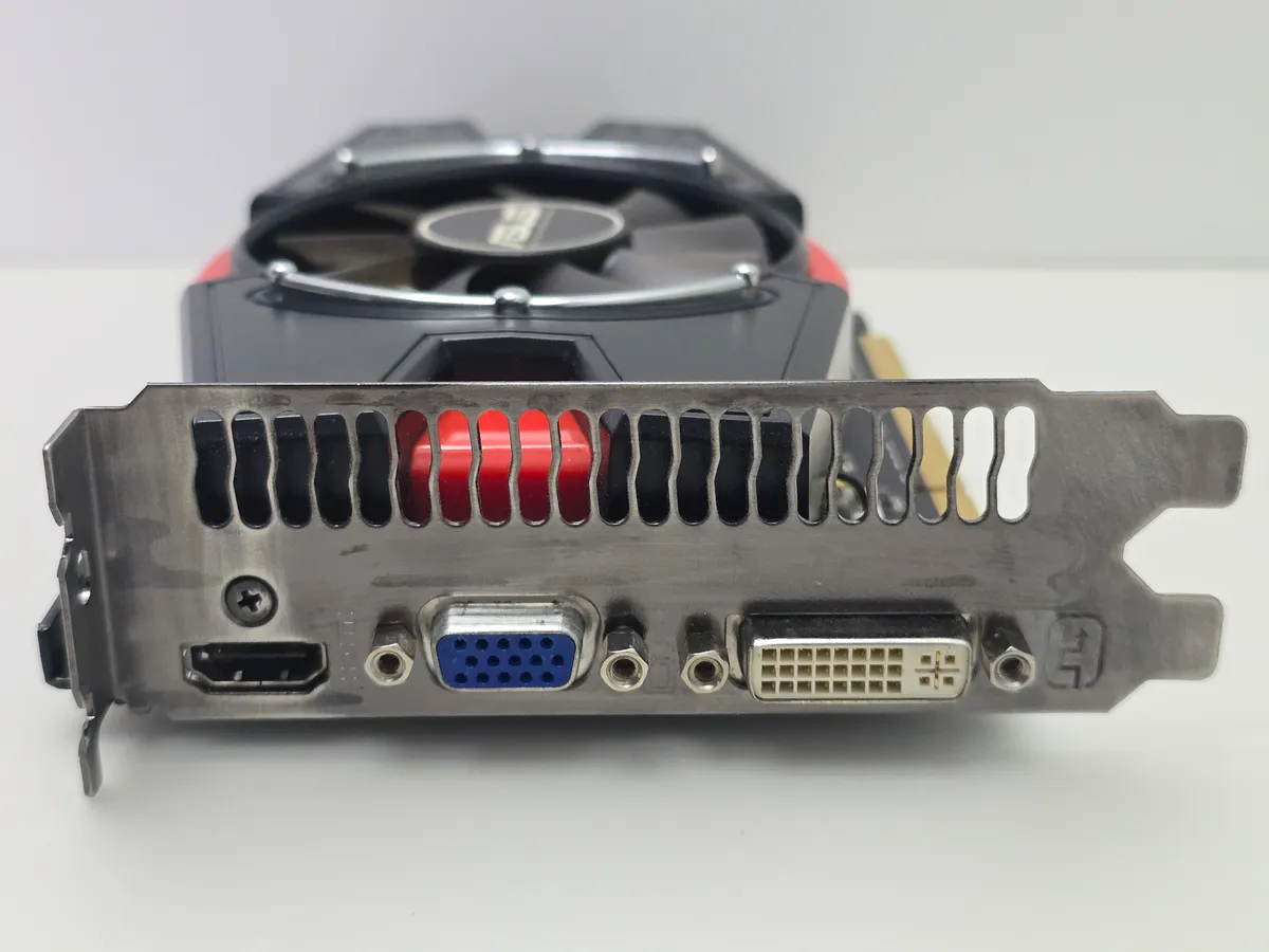 Купить видеокарту ASUS GeForce GTS 450 1GB б/у в Украине – бюджетная с гарантией