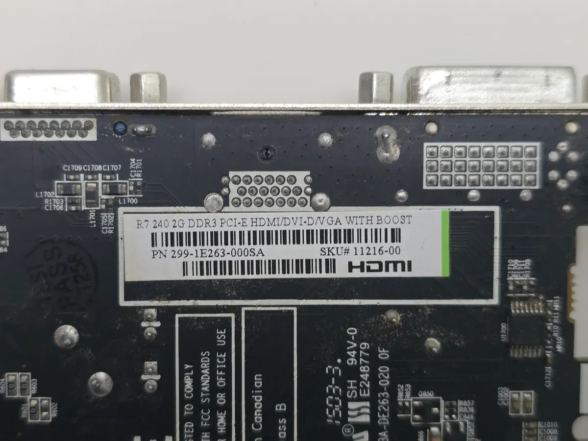 Купити б/у відеокарту Sapphire Radeon R7 240 2GB GDDR3 в Україні