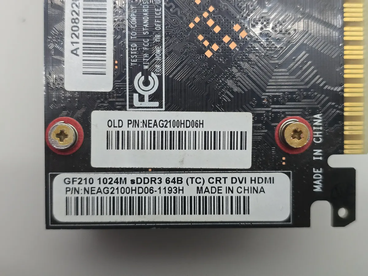 Купити відеокарту PALIT GeForce G210 1GB GDDR3 б/у в Україні - Kompi