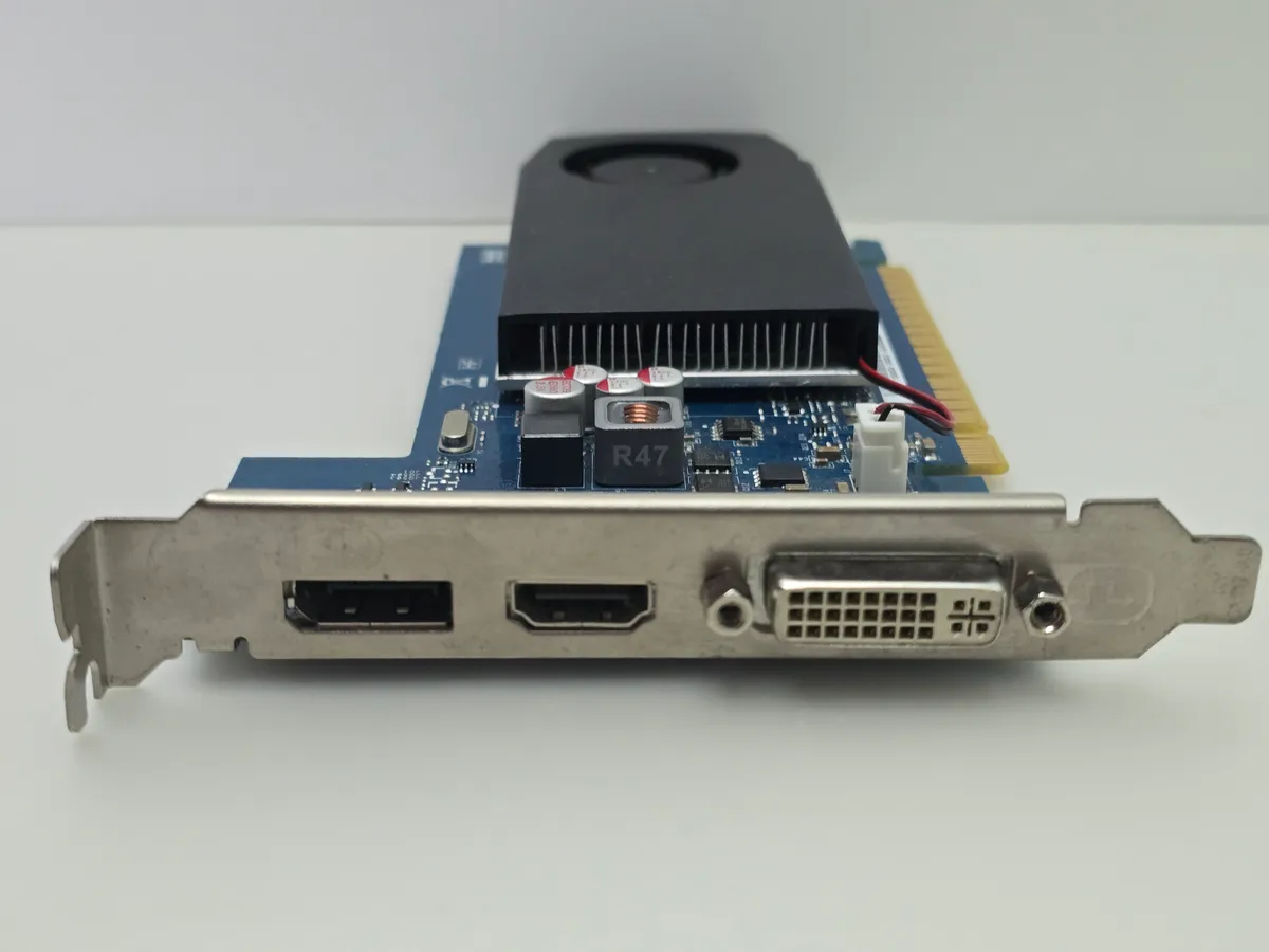 Купити відеокарту Hewlett-Packard GeForce GT 640 4GB GDDR3 б/у в Україні - Kompi