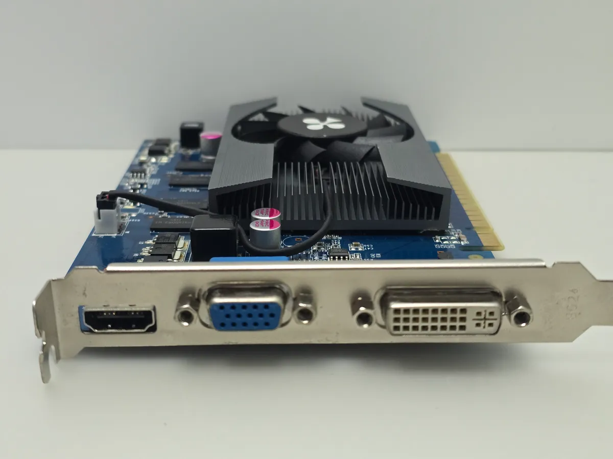 Купити відеокарту Club-3D GeForce GT 440 1GB GDDR3 б/у в Україні - Kompi