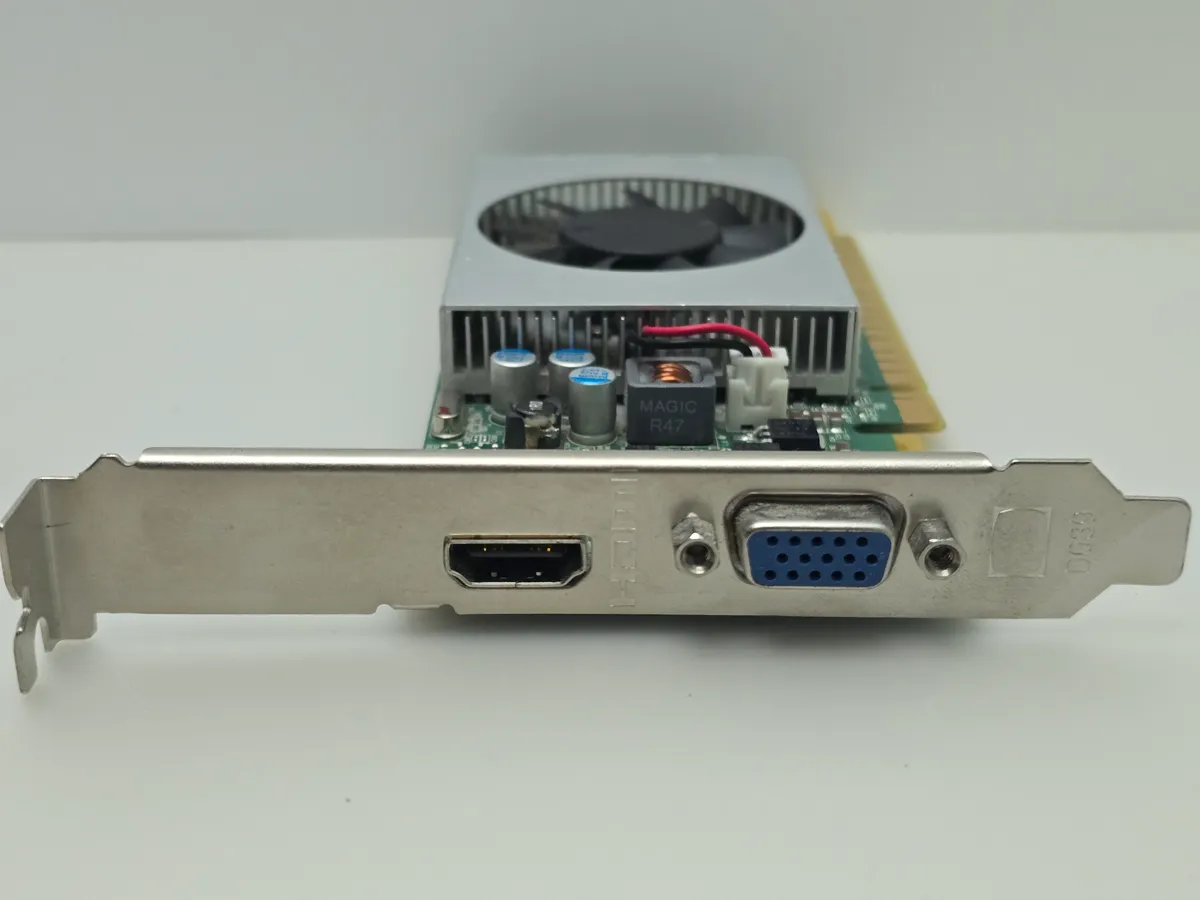 Купити відеокарту Nvidia GeForce GT 520 1GB GDDR3 б/у в Україні - Kompi