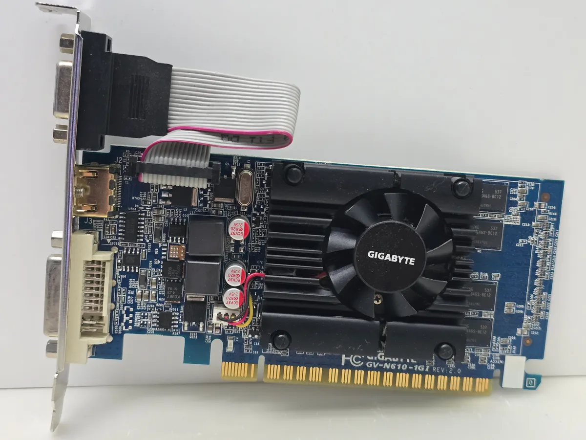 Купити відеокарту GIGABYTE GeForce GT 610 1GB GDDR3 б/у в Україні - Kompi