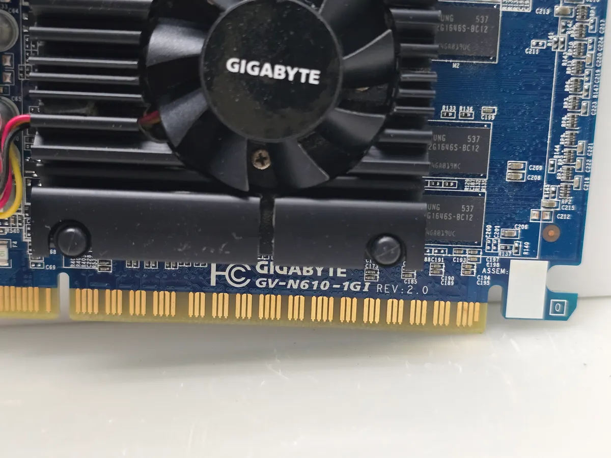 Купити відеокарту GIGABYTE GeForce GT 610 1GB GDDR3 б/у в Україні - Kompi