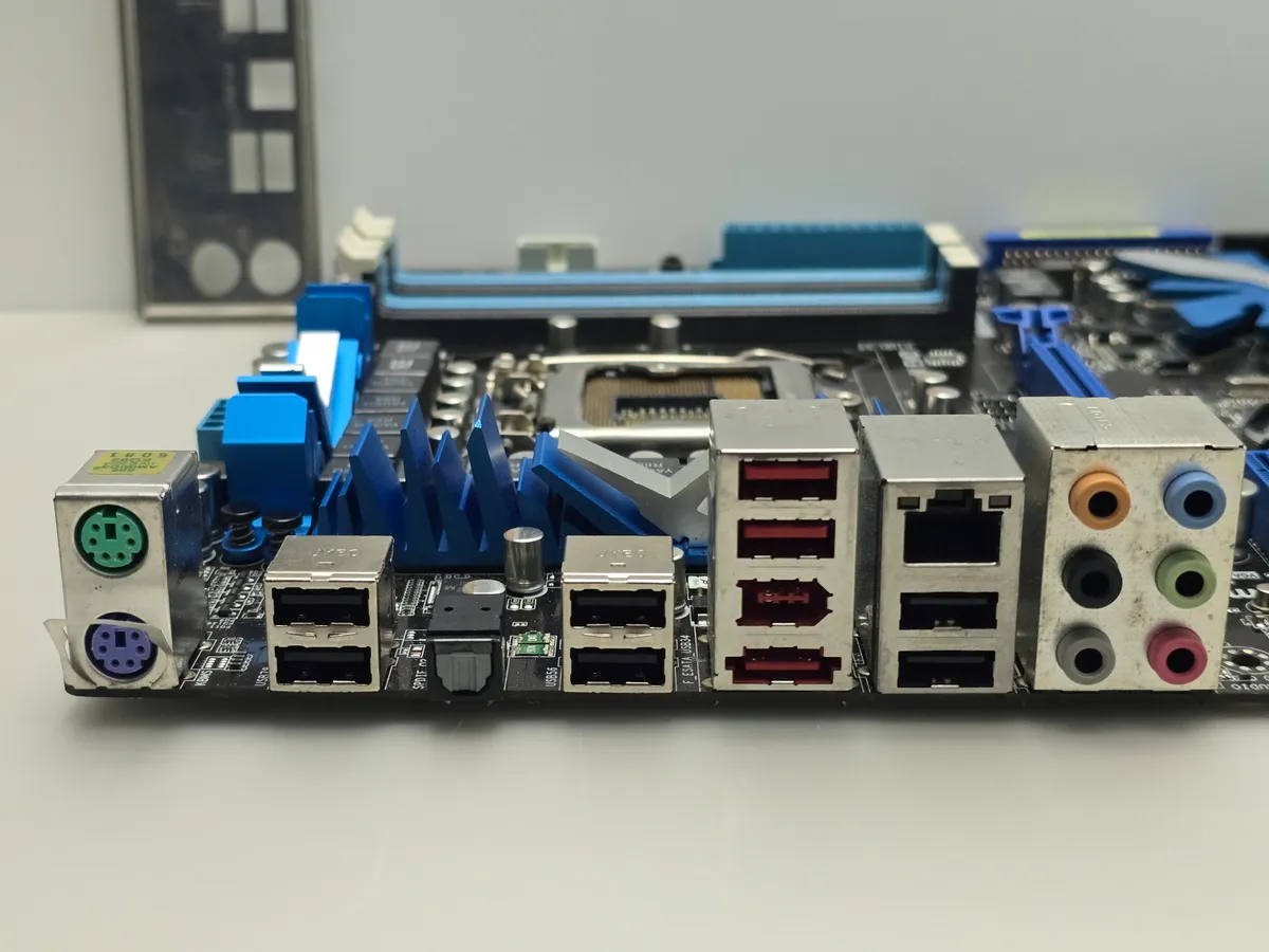 ASUS P7P55D (s1156, Б/у, DDR3) - Материнська плата LGA 1156 | Гарантія