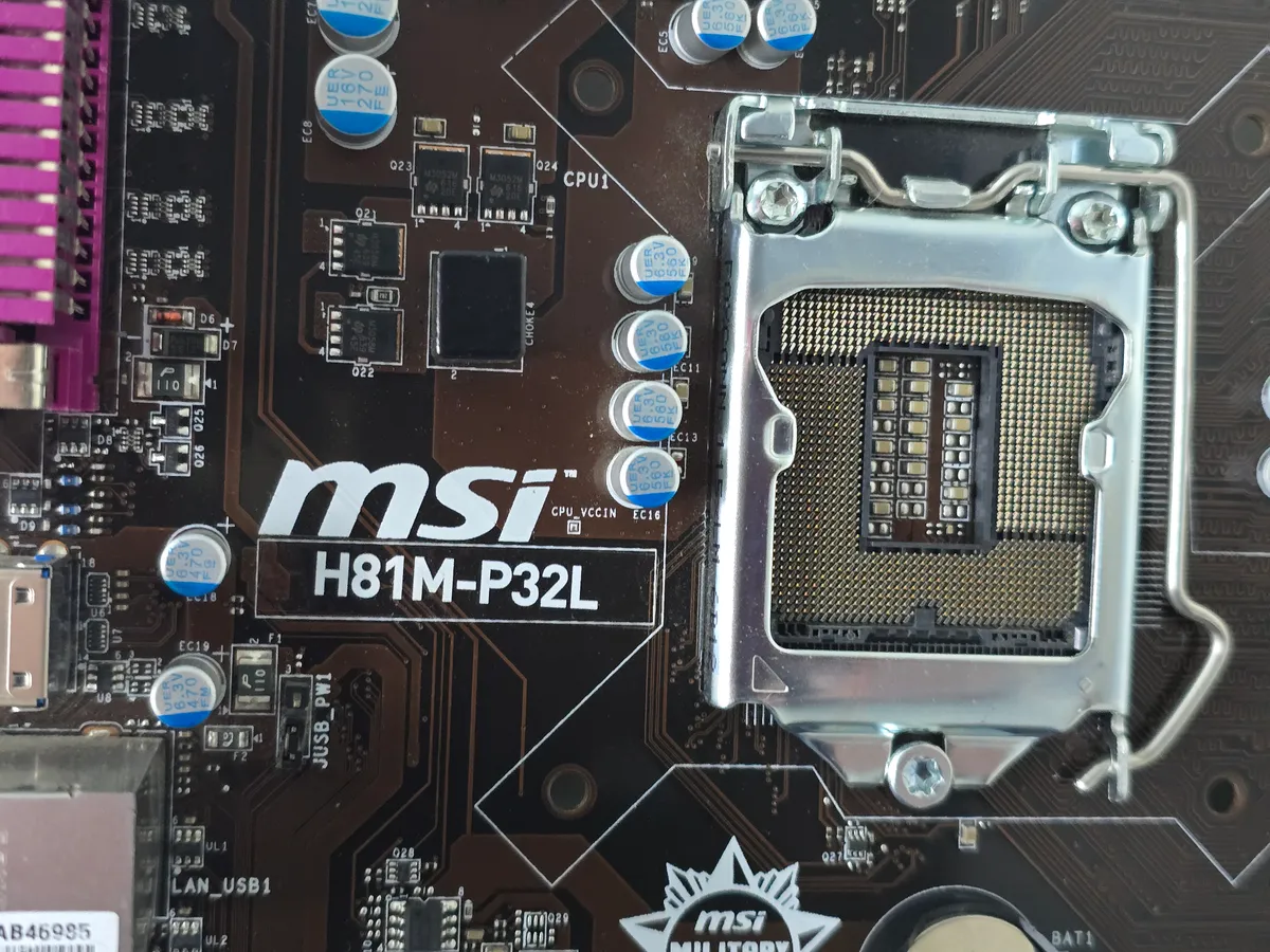 Купити материнську плату MSI H81M-P32L Socket 1150 DDR3 б/в з гарантією