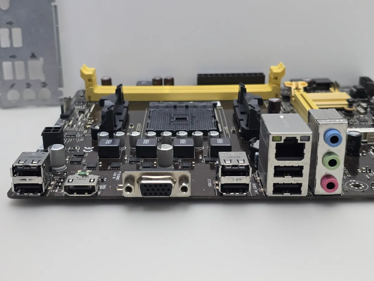 ASUS A55BM-A (sFM2+, Б/у, DDR3) - Материнська плата Socket FM2+ | Гарантія