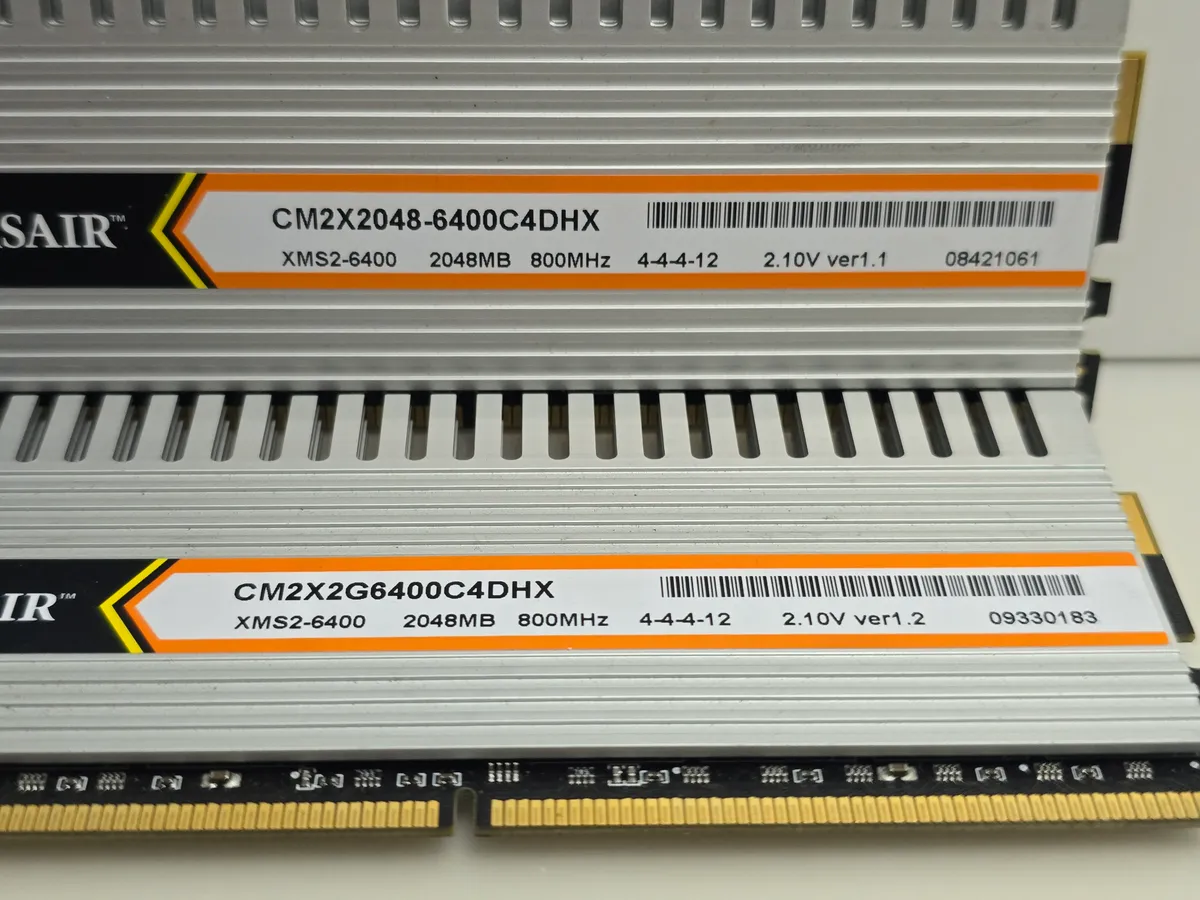 Оперативна пам'ять Corsair DDR2 4GB CL4 KIT 800 МГц | Гарантія якості від KOMPi
