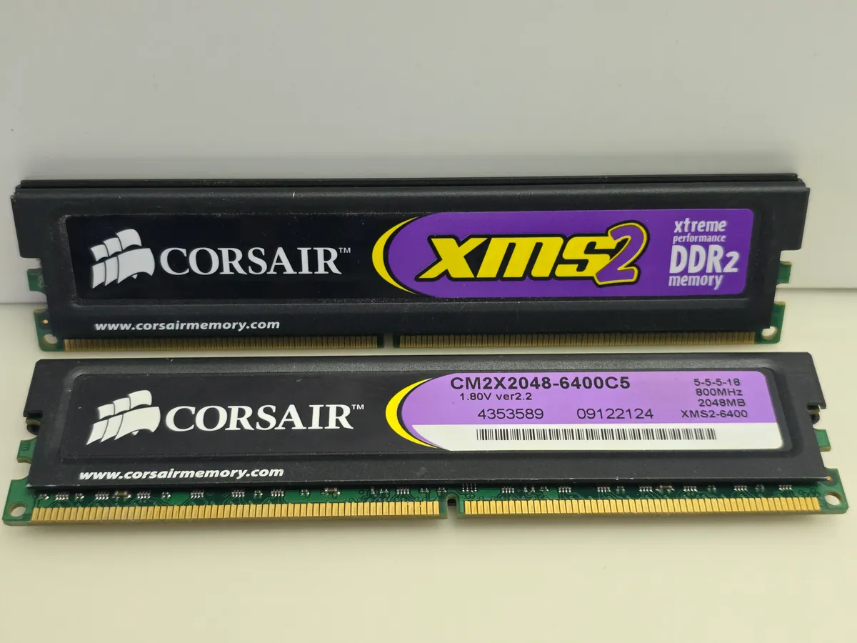 Оперативна пам'ять Corsair DDR2 4GB CL5 KIT 800 МГц | Гарантія якості від KOMPi