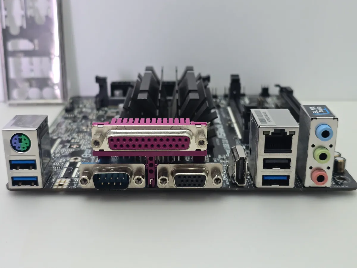Материнська плата ASRock J4105B-ITX | Гарантія якості від KOMPi