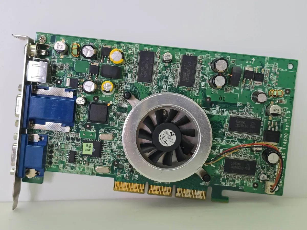 Ретро відеокарта MEDION GeForce 4 TI AGP 128MB AGP  | Гарантія якості від KOMPi